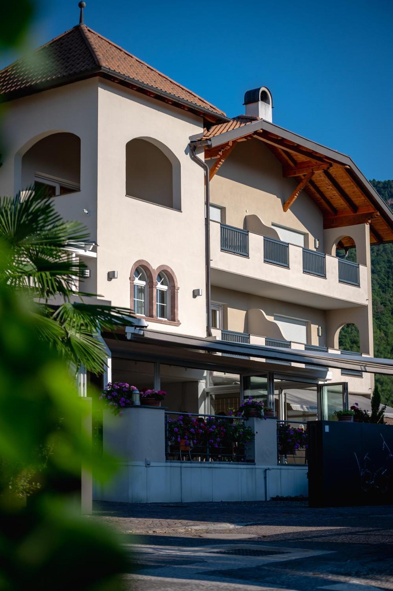 Garni Hotel Peterlinhof Caldaro sulla Strada del Vino Exterior foto