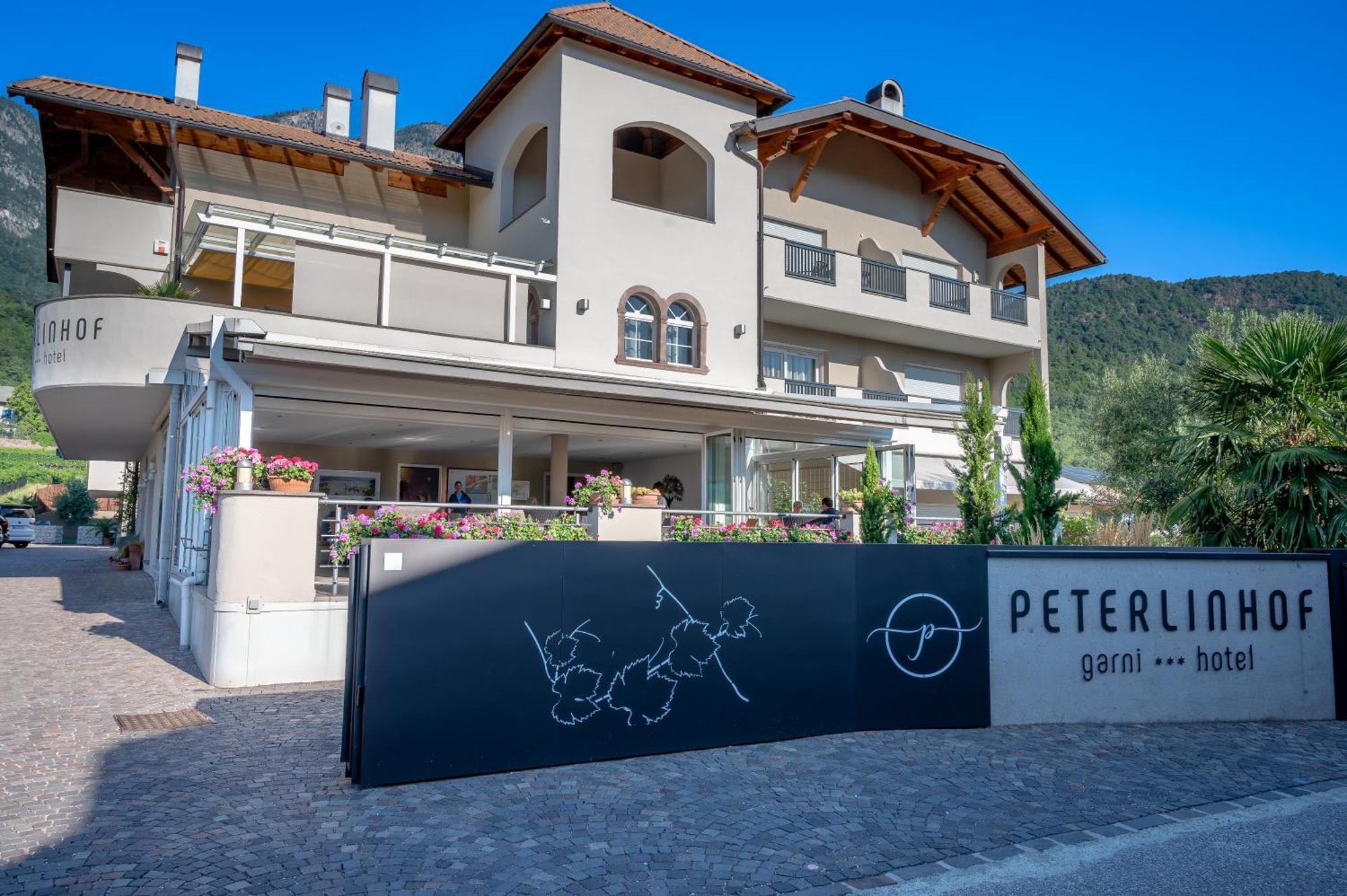 Garni Hotel Peterlinhof Caldaro sulla Strada del Vino Exterior foto